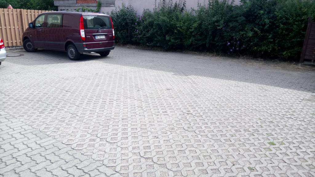 Pension Kuehnauer Hof Dessau-Rosslau Esterno foto